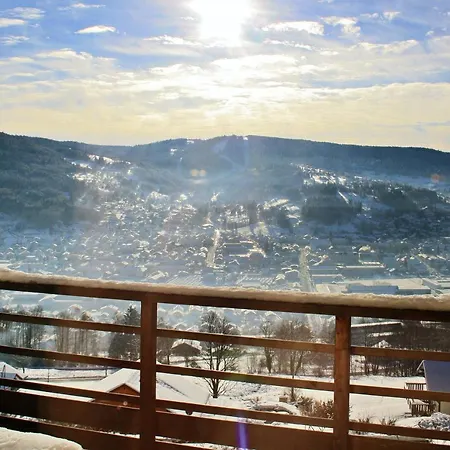 With One Bedroom In With Wonderful Lake View Terrace And Wifi 2 Km From The Slopes Apartment *